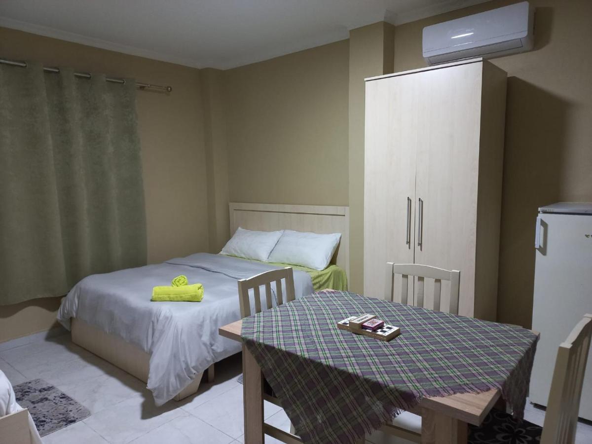 Klev'S Apartments Shkodër Eksteriør billede