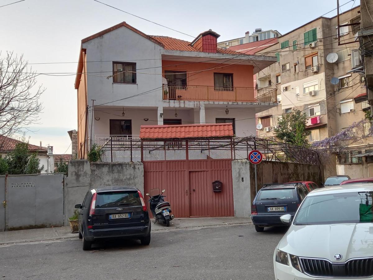 Klev'S Apartments Shkodër Eksteriør billede